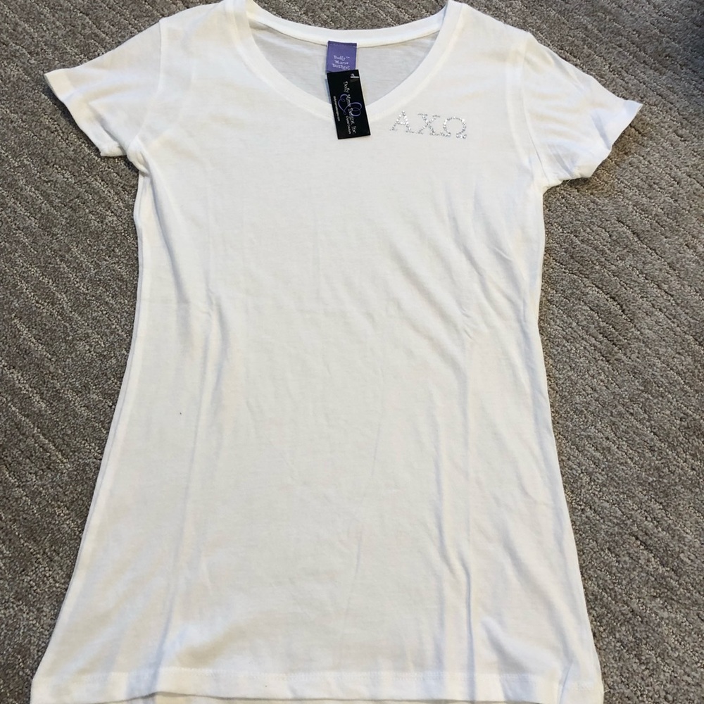 Brand new AXO ladies tee